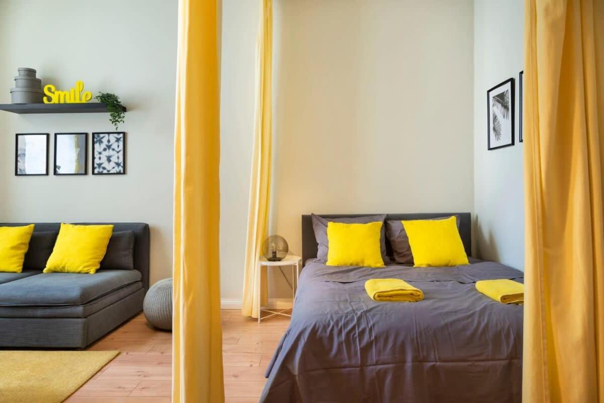 Great Apartment Close To Kudamm Berlin Exteriör bild